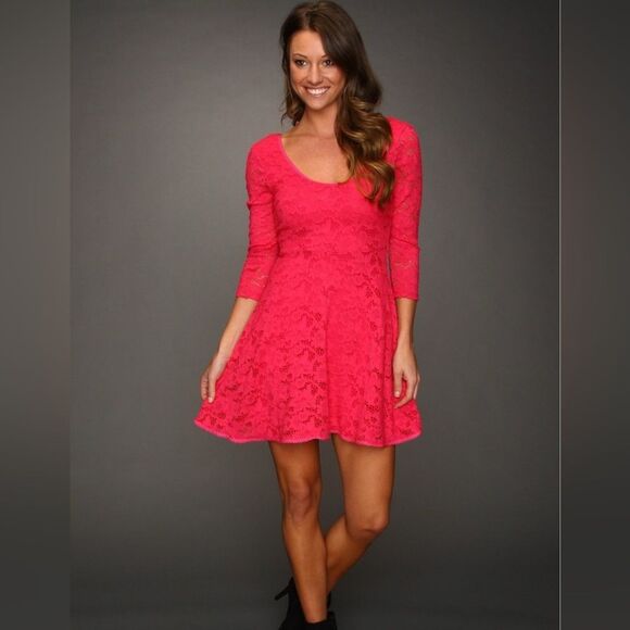 Free People Dresses & Skirts - Free People Fit and Flair Pink Lace Dress